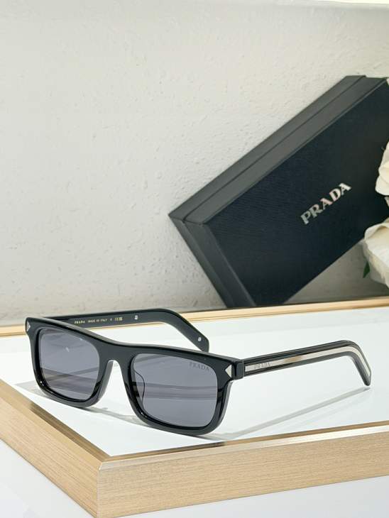 Picture of Prada Sunglasses _SKUfw80881159fw